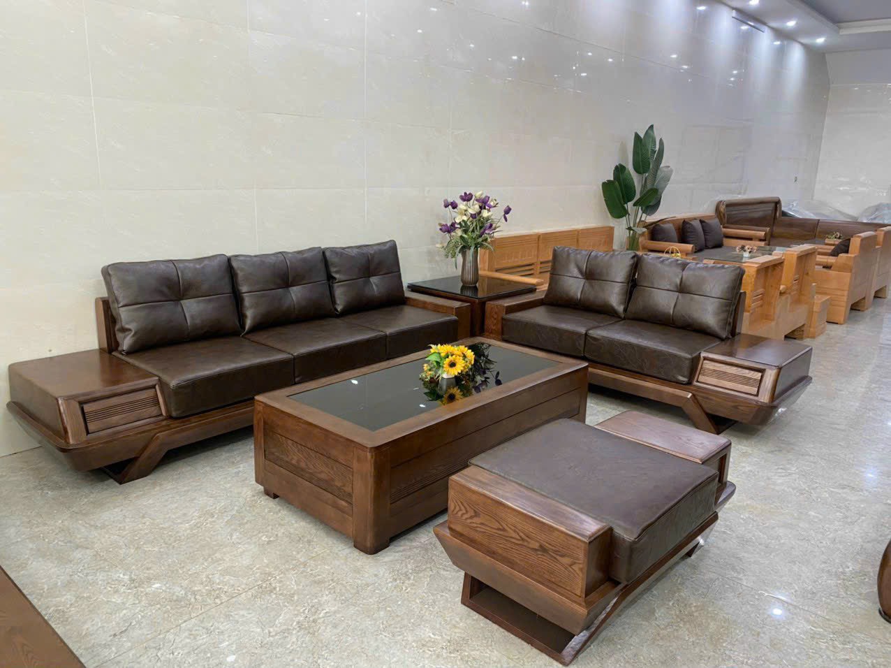 Sofa thuyền phòng khách gỗ sồi lau óc chó rộng 3m1
